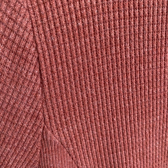 Women’s Waffle knit long sleeve top in rust - Picture 2 of 3